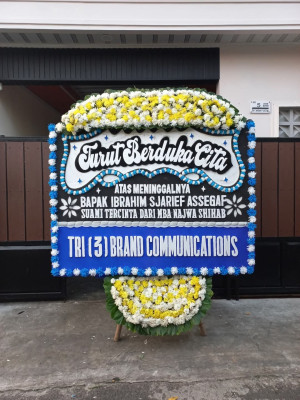 Papan Bunga Duka di Pajajaran